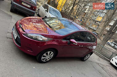 Хэтчбек Ford Fiesta 2011 в Киеве