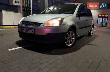 Хэтчбек Ford Fiesta 2006 в Одессе