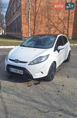 Хетчбек Ford Fiesta 2011 в Полтаві