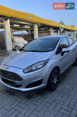 Седан Ford Fiesta 2017 в 