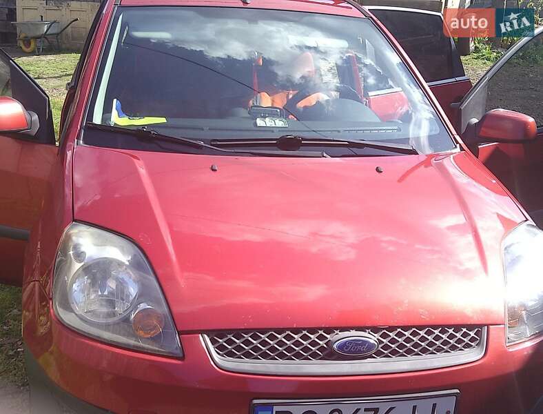 Хэтчбек Ford Fiesta 2008 в Турке фото 5 Хэтчбек Ford Fiesta 2008 в Турке