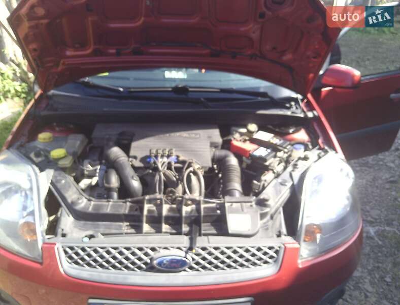 Хэтчбек Ford Fiesta 2008 в Турке фото 4 Хэтчбек Ford Fiesta 2008 в Турке