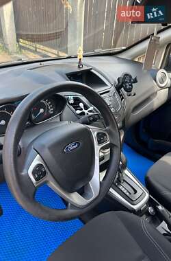 Седан Ford Fiesta 2018 в 