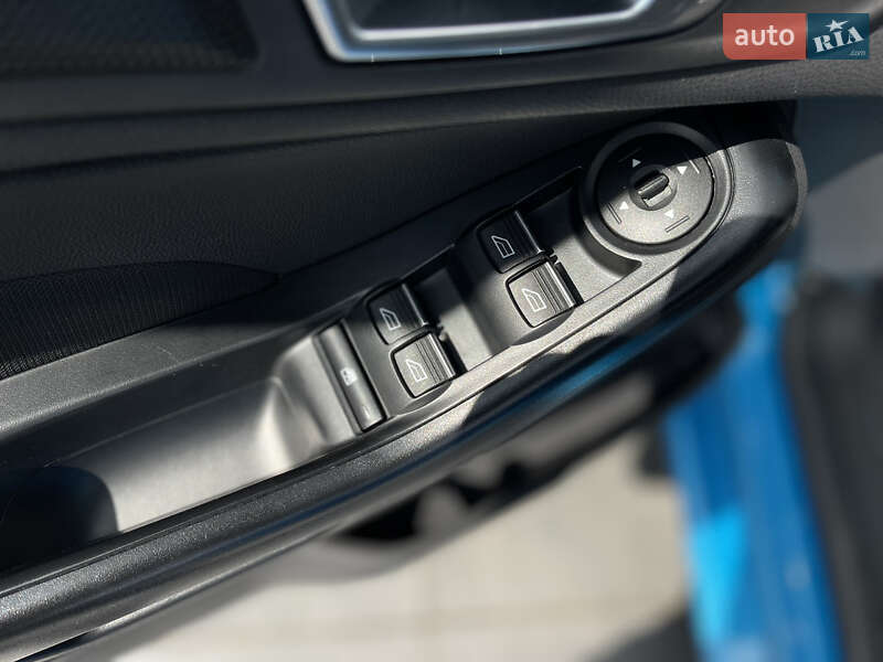 Хетчбек Ford Fiesta 2016 в Одесі