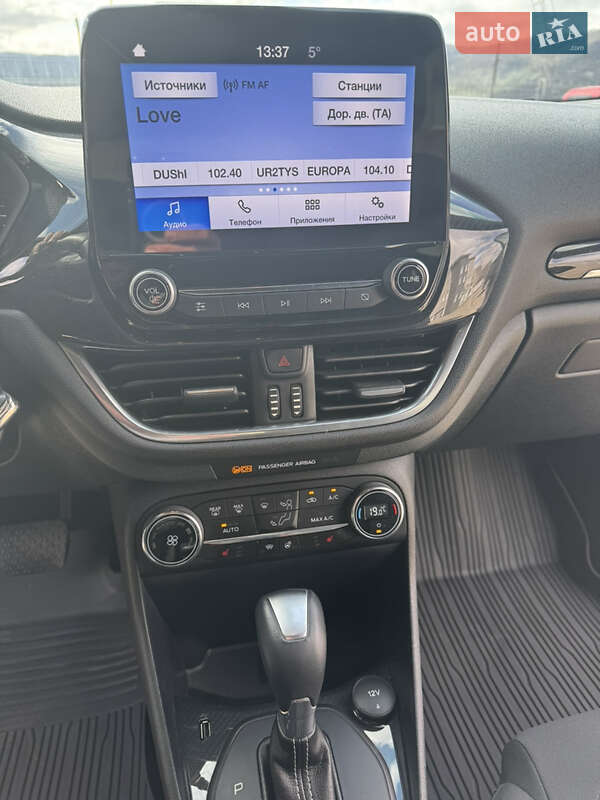 Хетчбек Ford Fiesta 2020 в Хусті