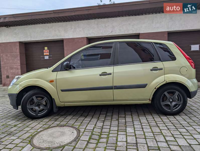Хетчбек Ford Fiesta 2006 в Івано-Франківську