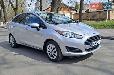 Седан Ford Fiesta 2017 в 