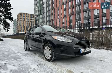 Хетчбек Ford Fiesta 2014 в 