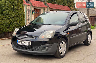 Хэтчбек Ford Fiesta 2008 в 