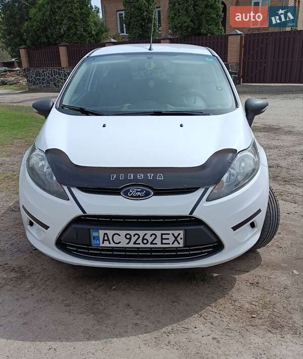 Хэтчбек Ford Fiesta 2012 в Луцке