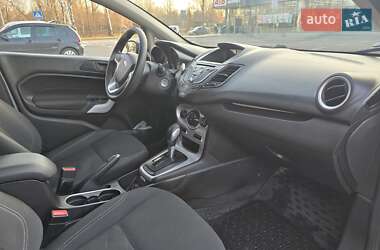 Седан Ford Fiesta 2017 в 