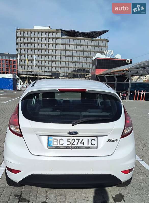 Хэтчбек Ford Fiesta 2015 в Львове фото 9 Хэтчбек Ford Fiesta 2015 в Львове