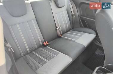 Хэтчбек Ford Fiesta 2015 в 