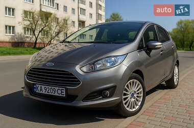Седан Ford Fiesta 2013 в 