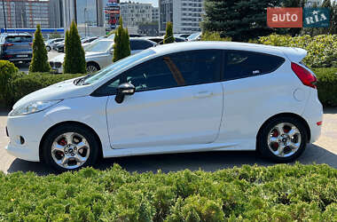 Хетчбек Ford Fiesta 2009 в 