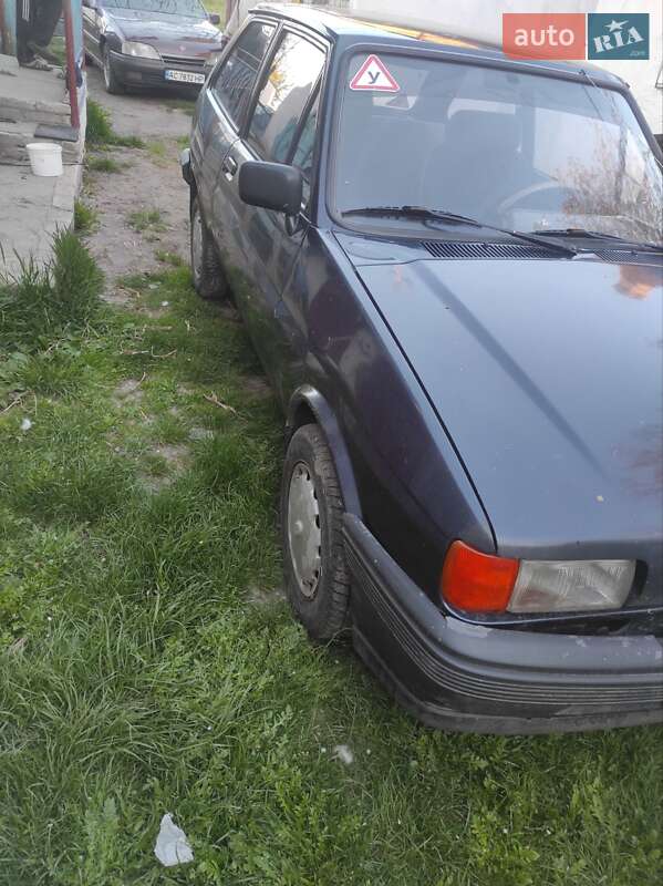 Хэтчбек Ford Fiesta 1987 в Ковеле