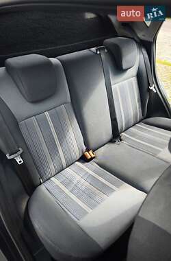 Хэтчбек Ford Fiesta 2010 в Львове