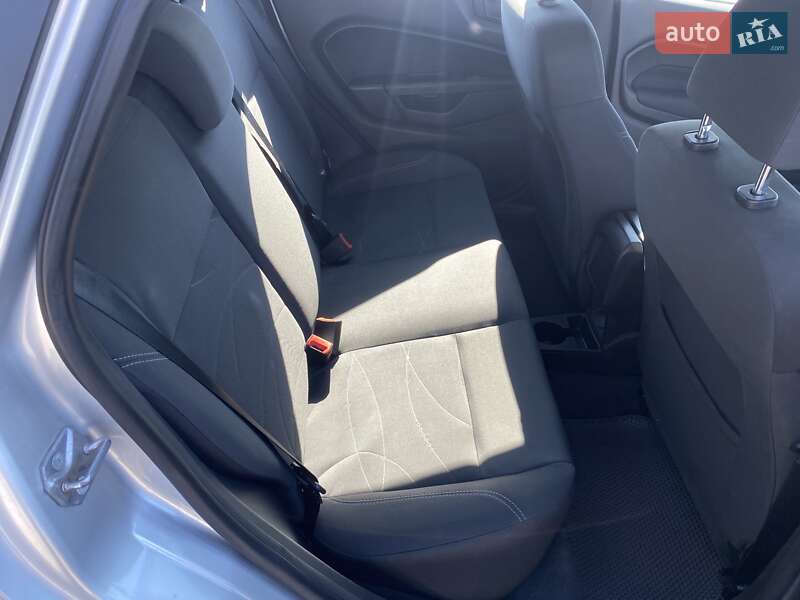 Хэтчбек Ford Fiesta 2018 в Днепре