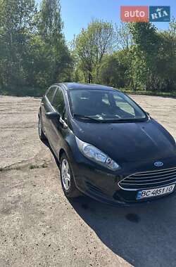 Хэтчбек Ford Fiesta 2017 в Стрые