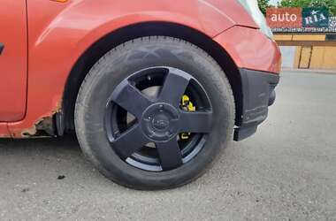Хетчбек Ford Fiesta 2008 в 