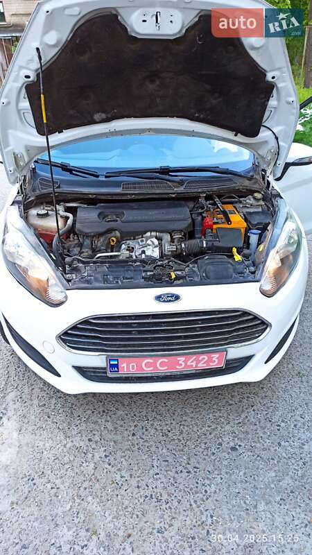 Хетчбек Ford Fiesta 2016 в Броварах