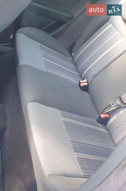 Хэтчбек Ford Fiesta 2011 в 
