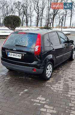Хетчбек Ford Fiesta 2008 в 