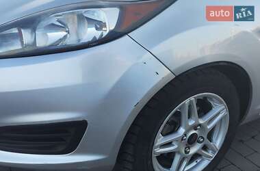 Седан Ford Fiesta 2017 в 