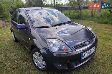 Хетчбек Ford Fiesta 2008 в Івано-Франківську