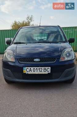 Хэтчбек Ford Fiesta 2006 в Прилуках
