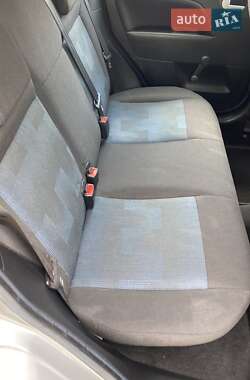 Хэтчбек Ford Fiesta 2008 в 
