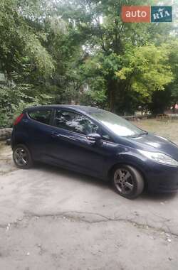 Хетчбек Ford Fiesta 2008 в Кам'янському