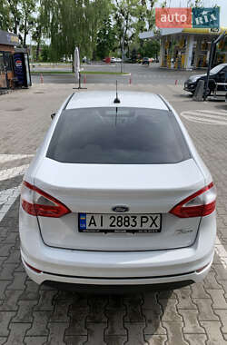 Седан Ford Fiesta 2017 в 