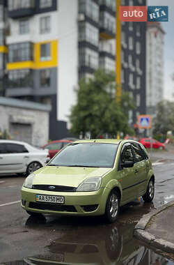 Хэтчбек Ford Fiesta 2005 в Киеве