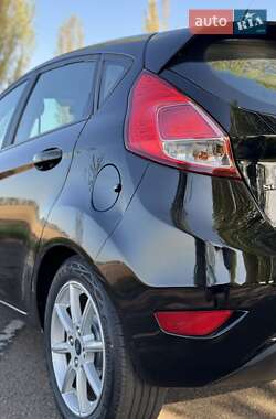 Хетчбек Ford Fiesta 2019 в 