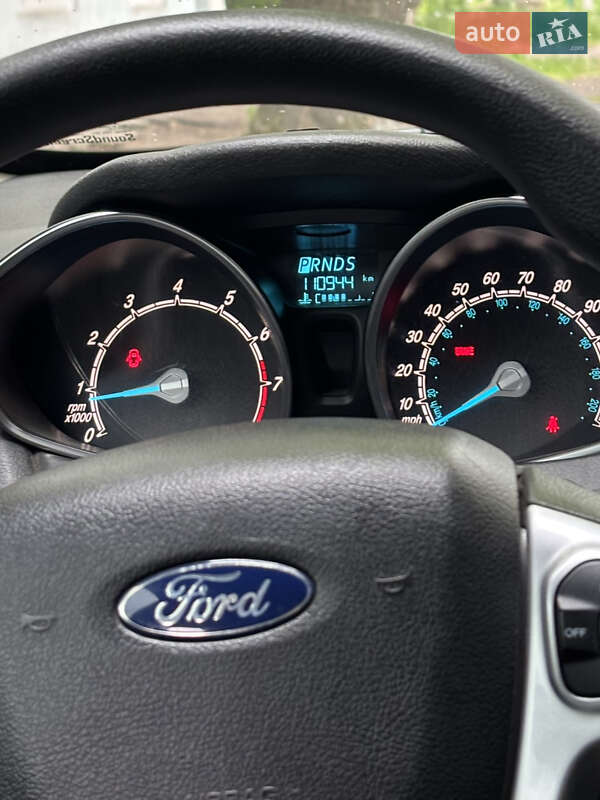 Седан Ford Fiesta 2018 в Кам'янському