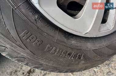 Хетчбек Ford Fiesta 2012 в 