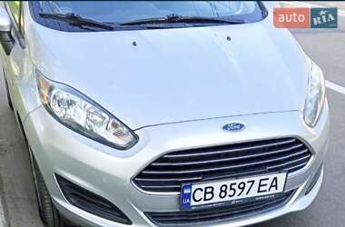 Хетчбек Ford Fiesta 2016 в 