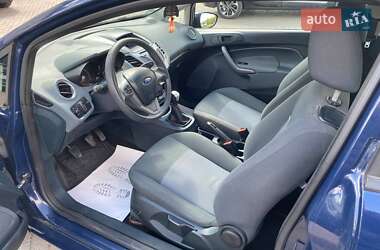Хэтчбек Ford Fiesta 2011 в 