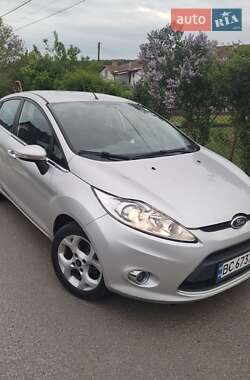 Хэтчбек Ford Fiesta 2010 в Львове