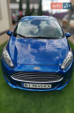 Седан Ford Fiesta 2019 в Глевахе