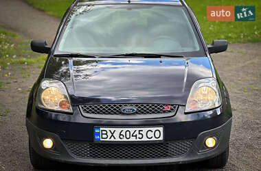 Хетчбек Ford Fiesta 2006 в 