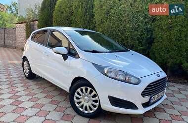 Хетчбек Ford Fiesta 2013 в 