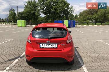 Хэтчбек Ford Fiesta 2014 в 