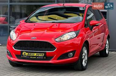 Хэтчбек Ford Fiesta 2016 в 