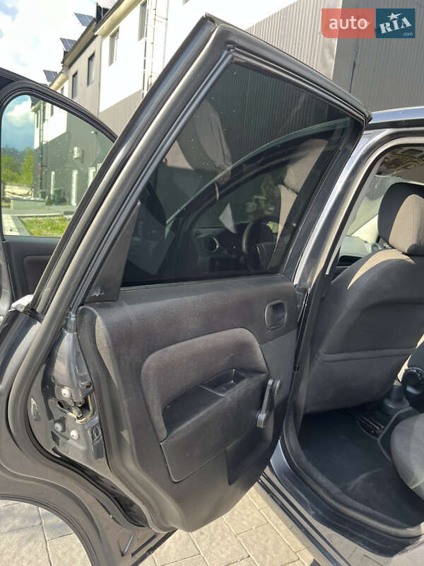 Хэтчбек Ford Fiesta 2008 в Межгорье