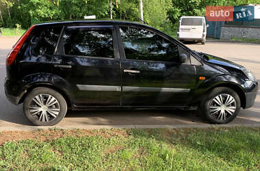 Хэтчбек Ford Fiesta 2008 в 