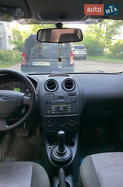 Хэтчбек Ford Fiesta 2008 в 