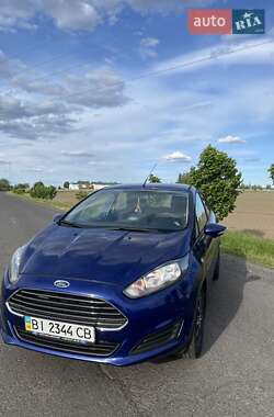 Хэтчбек Ford Fiesta 2014 в 