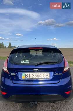 Хэтчбек Ford Fiesta 2014 в 